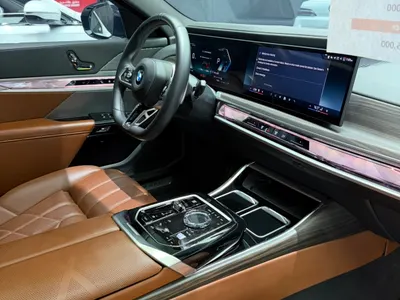 2025 BMW 7 Series 735i