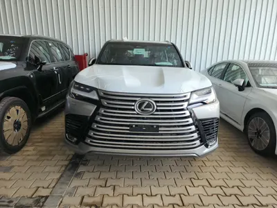 2026 لكزس إل إكس 600