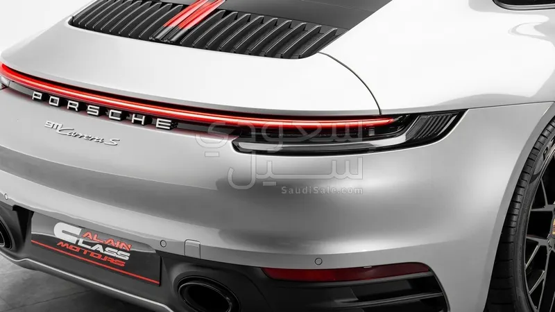 2024 بورش 911 كاريرا اس