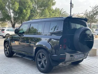 2025 لاند روفر ديفيندر