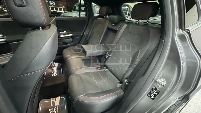 2022 مرسيدس - بنز جي إل أي 200