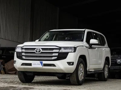 2025 تويوتا لاند كروزر جي اكس ار