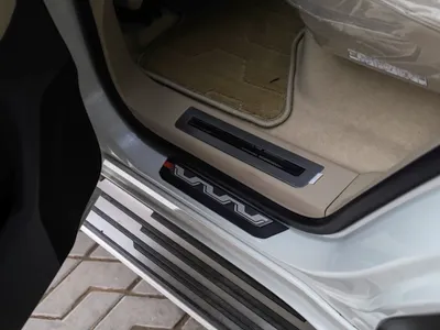 2026 تويوتا لاند كروزر جي اكس ار