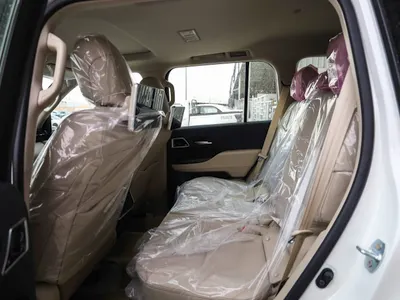 2026 تويوتا لاند كروزر جي اكس ار