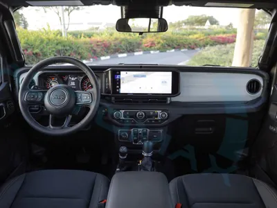 2025 جييب رانجلر سبورت بلس