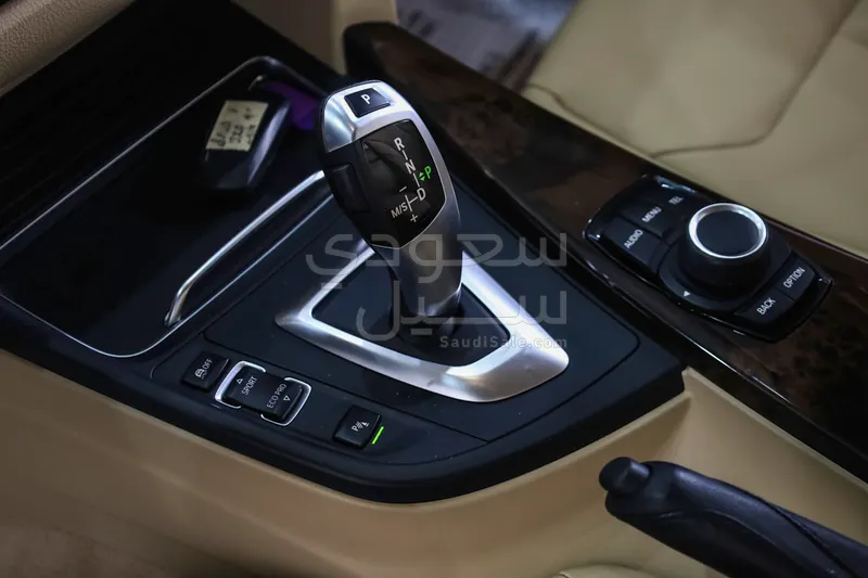 2016 BMW 3 Series 320i