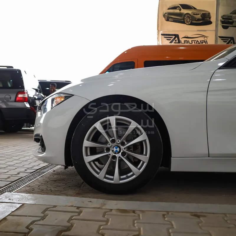 2016 BMW 3 Series 320i