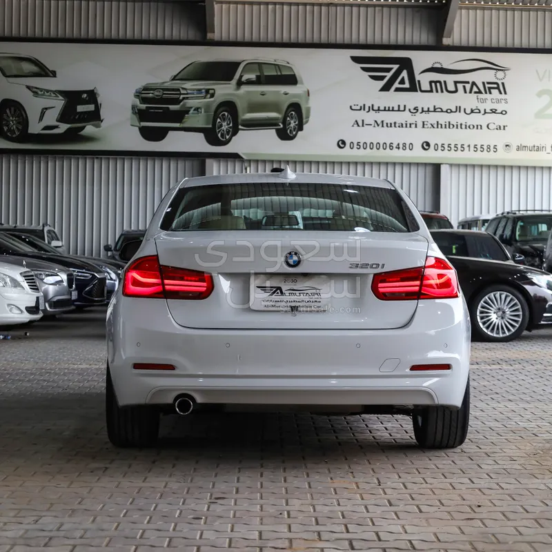 2016 BMW 3 Series 320i