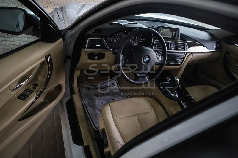 2016 BMW 3 Series 320i