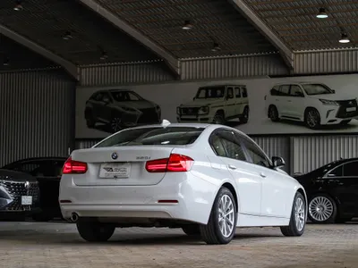 2016 BMW 3 Series 320i