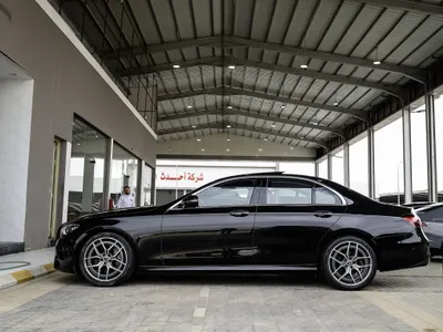 2021 مرسيدس - بنز إي 300