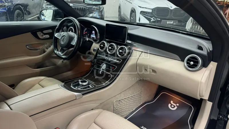 2018 مرسيدس - بنز سي 300