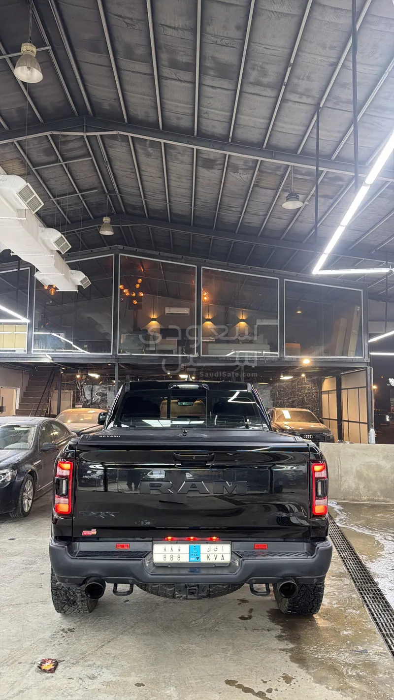 2022 دودج رام تي ار اكس