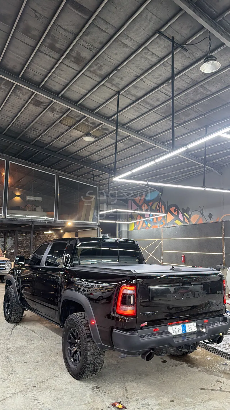 2022 دودج رام تي ار اكس