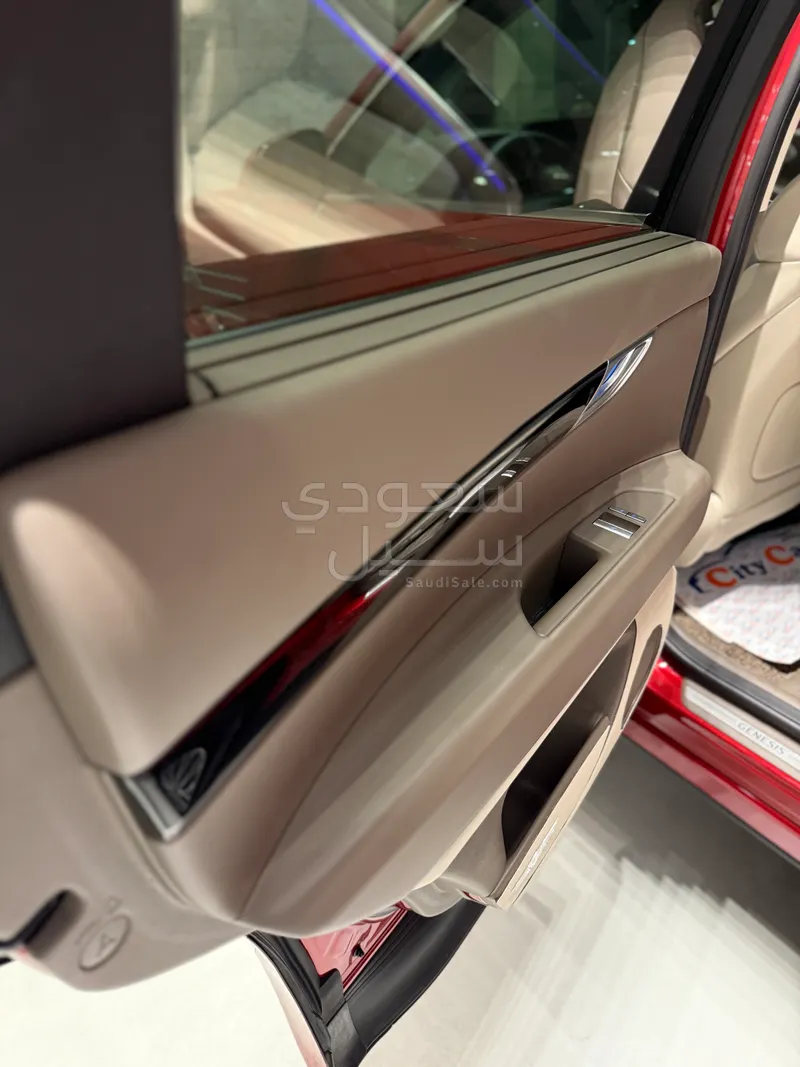 2023 جينيسيس جي في 80