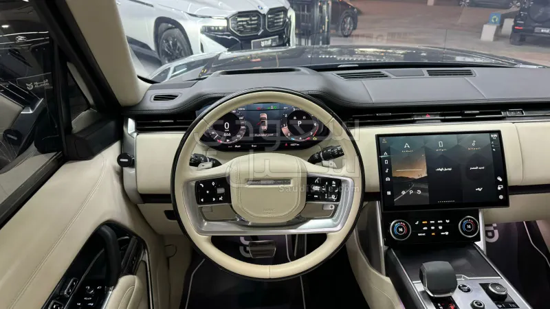 2023 لاند روفر رينج روفر اتش اس اي