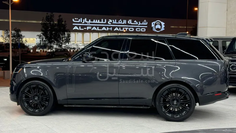 2023 لاند روفر رينج روفر اتش اس اي