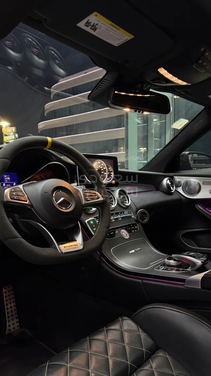 2017 مرسيدس - بنز سي الاصدار 1