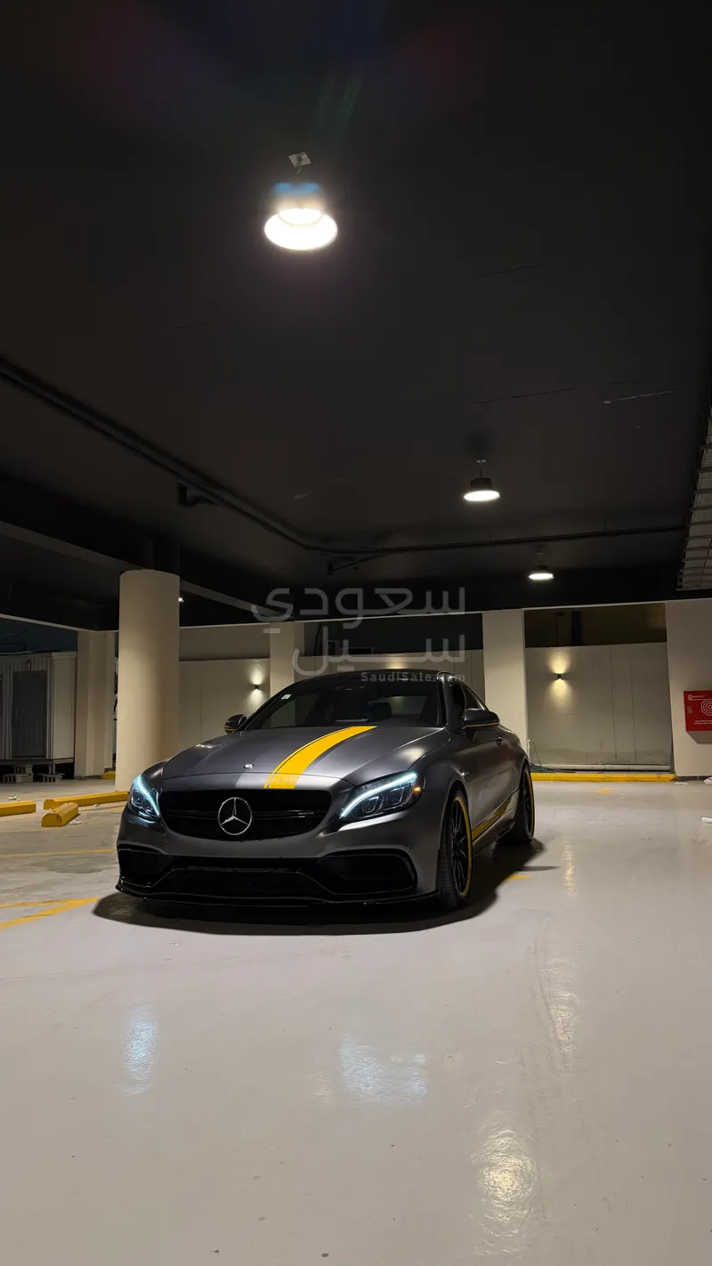 2017 مرسيدس - بنز سي الاصدار 1