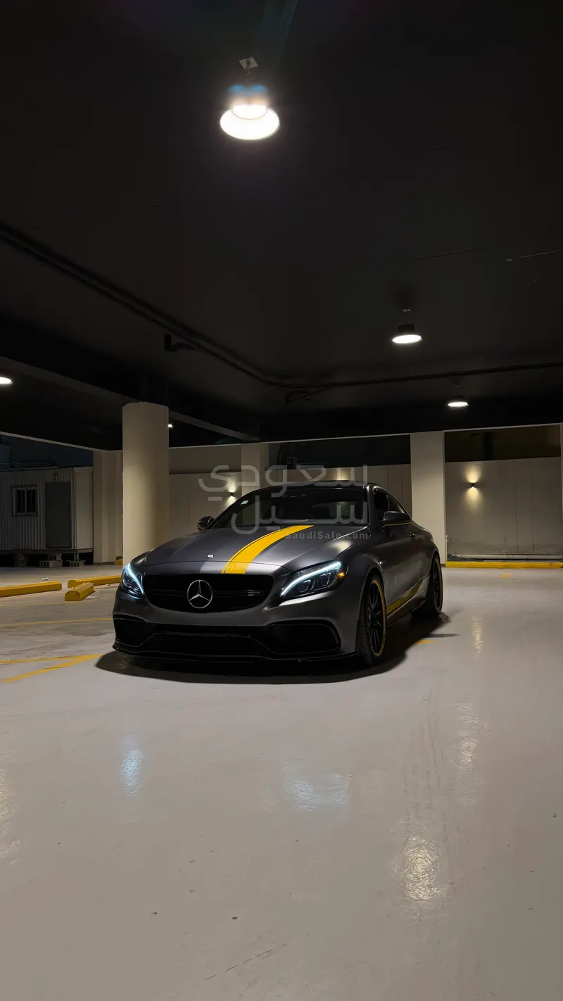 2017 مرسيدس - بنز سي الاصدار 1