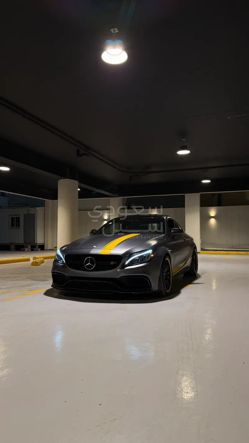 2017 مرسيدس - بنز سي الاصدار 1