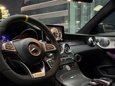 2017 مرسيدس - بنز سي الاصدار 1