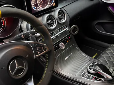 2017 مرسيدس - بنز سي الاصدار 1