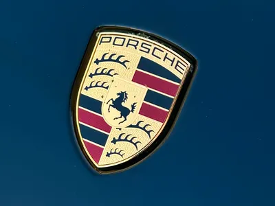 2025 بورش ماكان