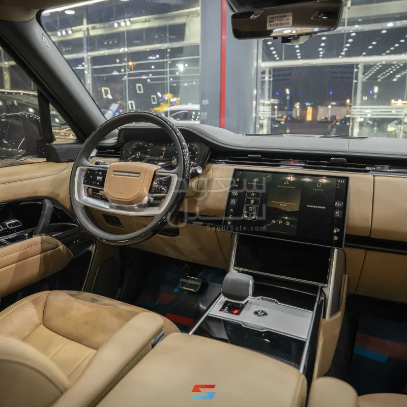 2026 لاند روفر رينج روفر اوتوبيوغرافي