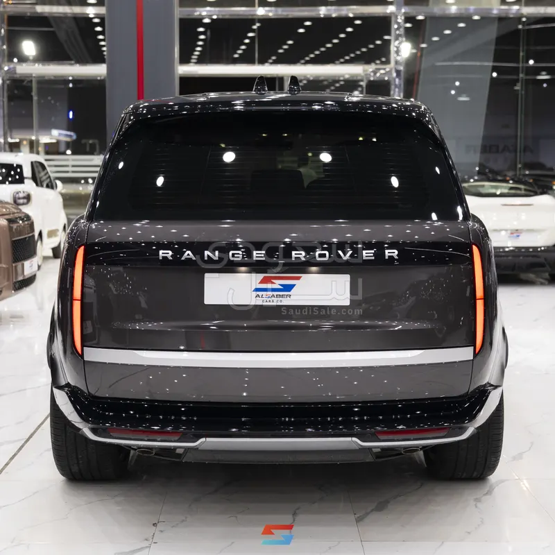 2026 لاند روفر رينج روفر اوتوبيوغرافي