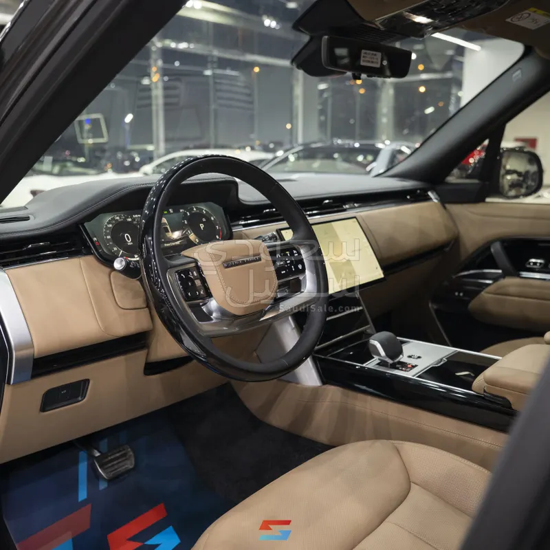 2026 لاند روفر رينج روفر اوتوبيوغرافي