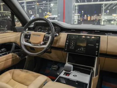 2026 لاند روفر رينج روفر اوتوبيوغرافي