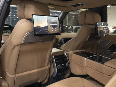 2026 لاند روفر رينج روفر اوتوبيوغرافي