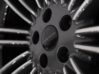 2026 لاند روفر رينج روفر اوتوبيوغرافي