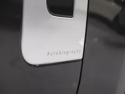 2026 لاند روفر رينج روفر اوتوبيوغرافي