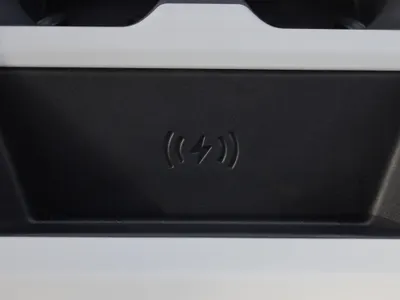 2025 لاند روفر ديفيندر 130 اكس