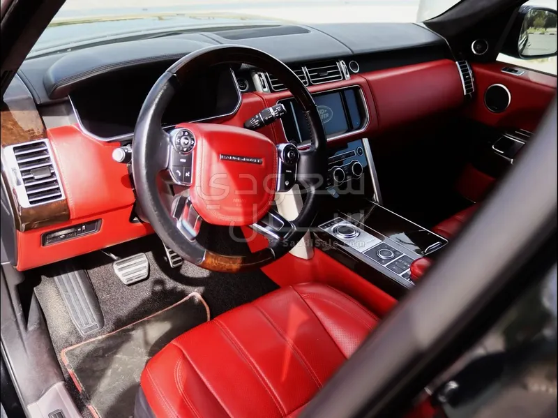 2014 لاند روفر رينج روفر اوتوبيوغرافي