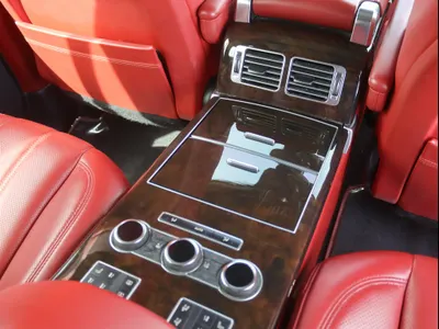 2014 لاند روفر رينج روفر اوتوبيوغرافي