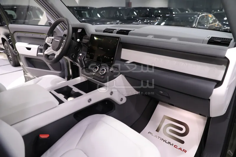 2026 لاند روفر ديفيندر اس اي