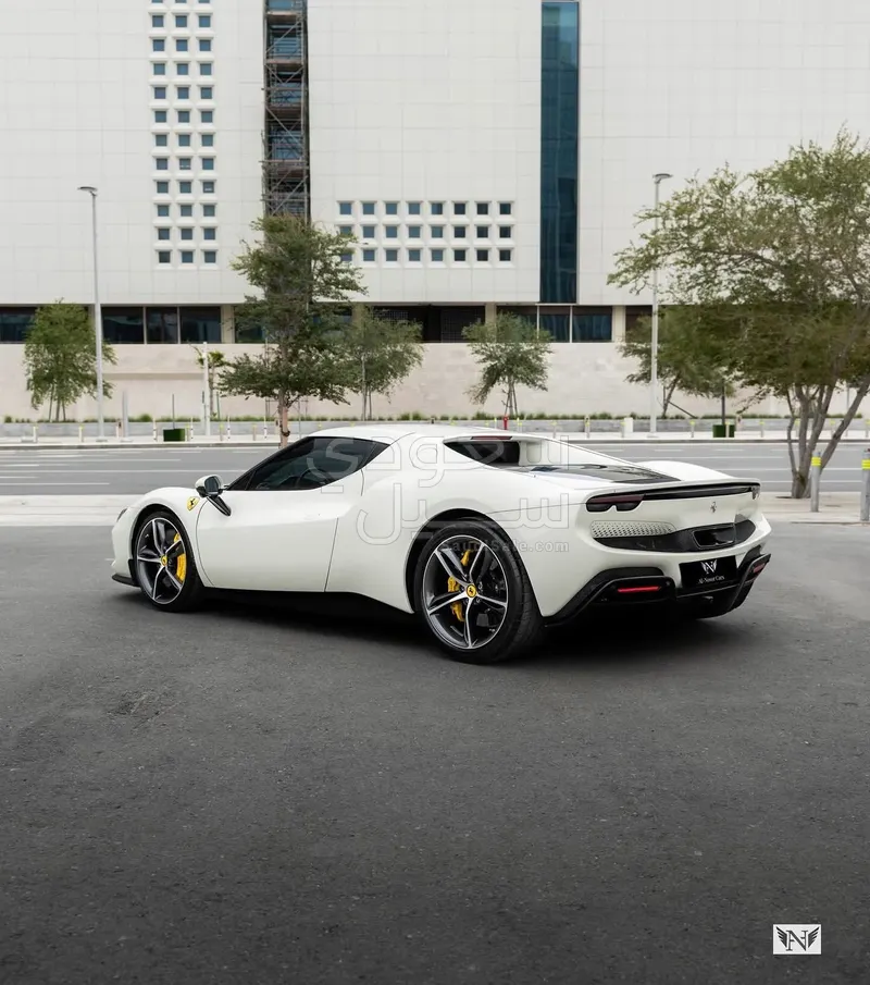 2024 فيراري جي تي بي 296