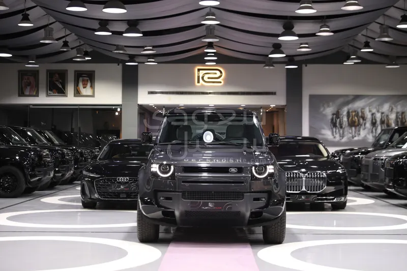 2026 لاند روفر ديفيندر اس اي