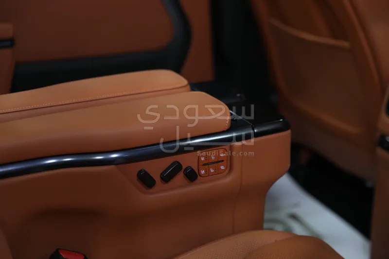 2025 روكس 01 أدماس