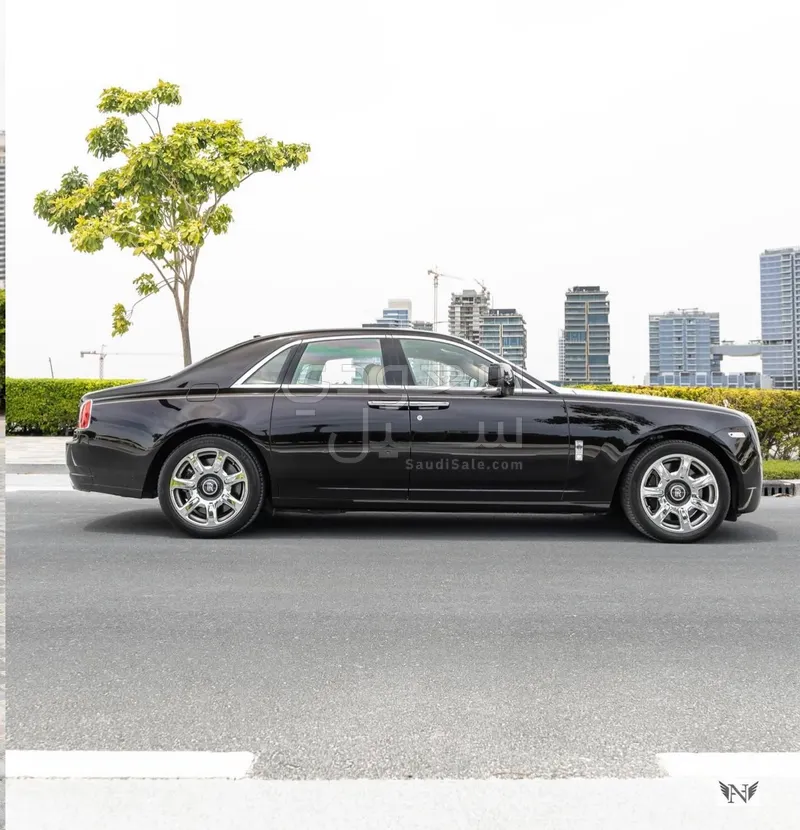 2011 رولز رويس قوست