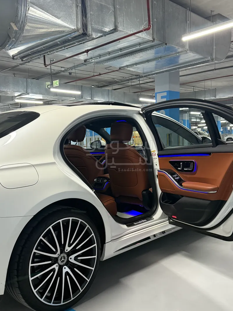 2022 مرسيدس - بنز إس 500 أي إم جي