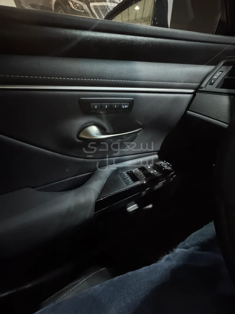 2025 لكزس إي إس 350 اف سبورت