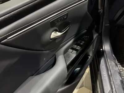 2025 لكزس إي إس 350 اف سبورت