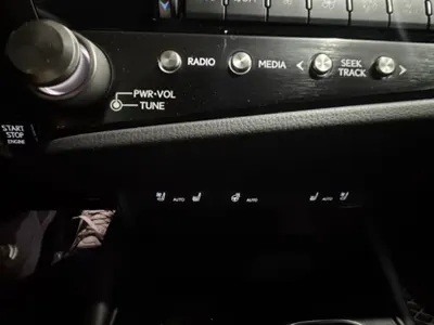 2025 لكزس إي إس 350 اف سبورت