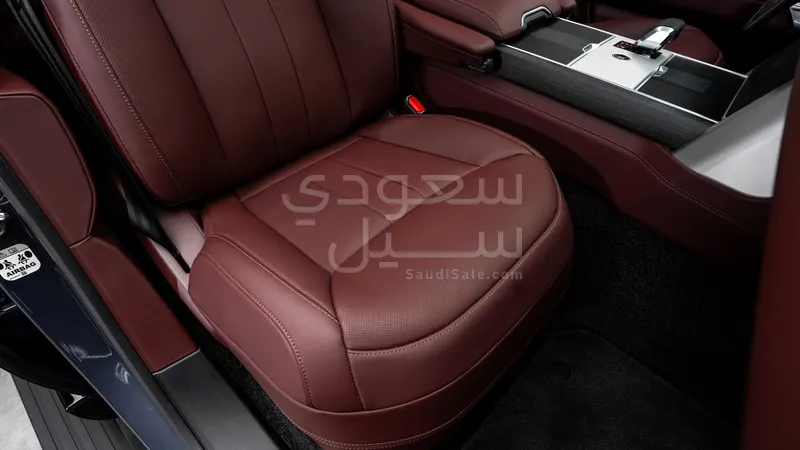 2025 لاند روفر رينج روفر اوتوبيوغرافي ال