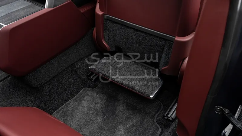 2025 لاند روفر رينج روفر اوتوبيوغرافي ال