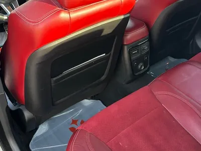 2013 كرايسلر 300 اس ار تي 8